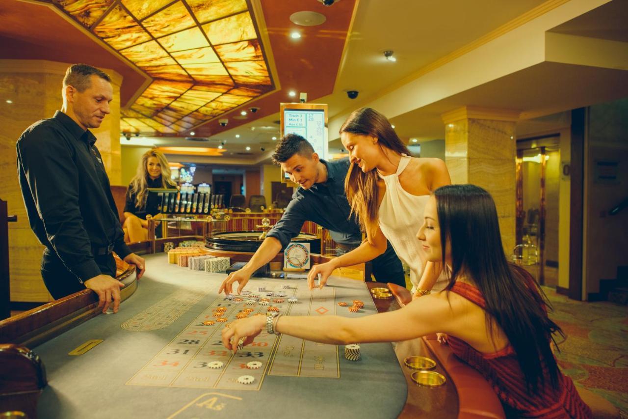 Grand Casino As Hotel As Ngoại thất bức ảnh